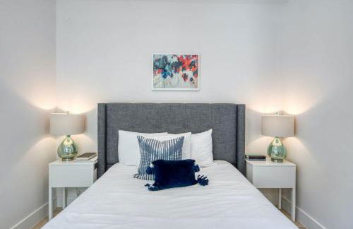 Conveniently Located Upstairs Deck BBQ - Foto 42