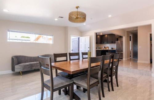 Spacious 5 BR Brand New House LAX - Foto 35