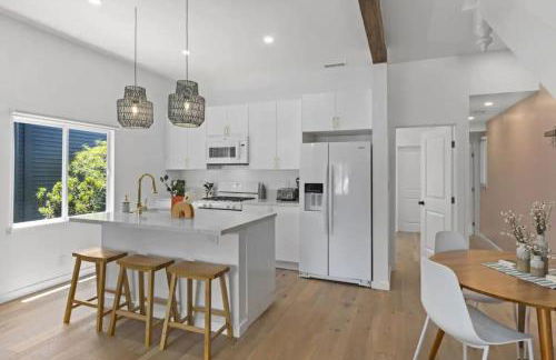 4BD Home in the Heart of Little Italy - Foto 4