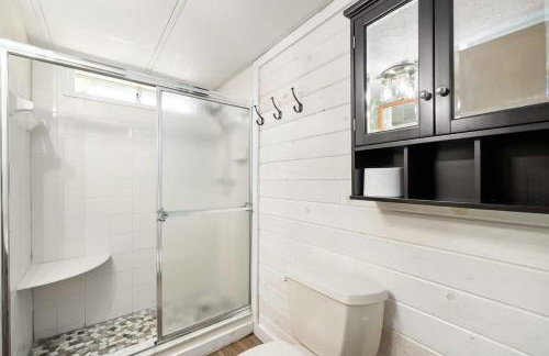 3 Bedroom, Comfy Home Dade City, Gated Community - Foto 35