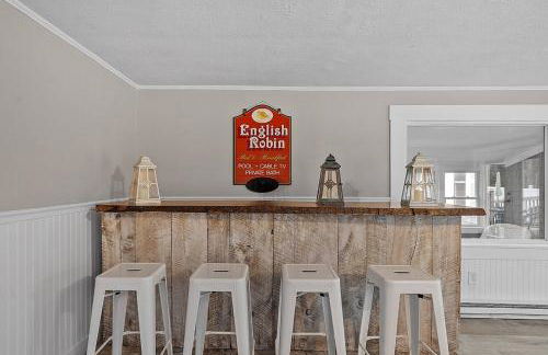 Kennebunk/Kennebunkport Beach House w/Pool! - Photo 29