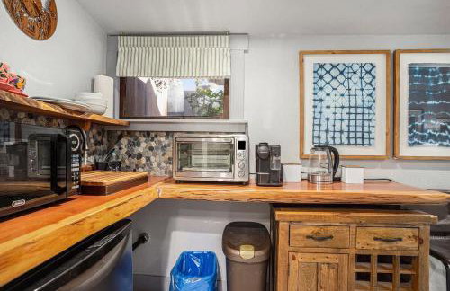 Redwood Room - Photo 5