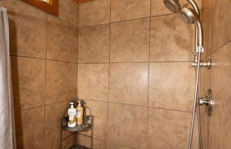 Private Two-Cabin Retreat Near Silverwood Theme Park - Sleeps 15 - Photo 48