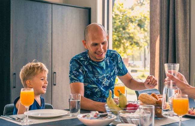 Modern Chalet Only 2 km of the Efteling - Foto 23