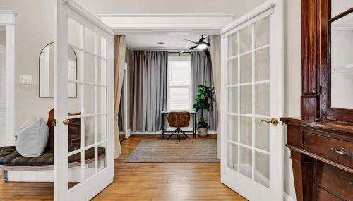 NEW! Fun & style Eastside MKE Best Day Townhouse - Foto 5