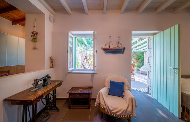 My Little House - Family House with Private Terrace - Photo 9