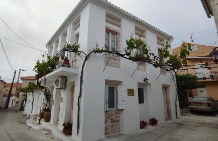 Ξενώνας "Alexandra's Coffee House" - Foto 39