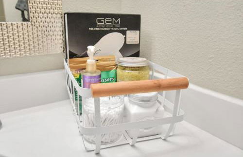 Lux Mid-Rise Walking Distance to NRG Stadium - Foto 24