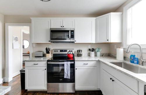 RVA Cottage Cozy & Spacious Near Downtown - Foto 19