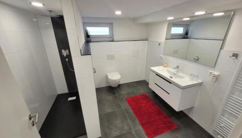 Komfortable & moderne Ferienwohnung in Markdorf - Familie Hildebrand - Foto 3, towels, Shower