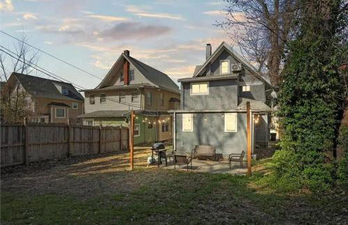 Newly Renovated! Beautiful home with game room. - Foto 42