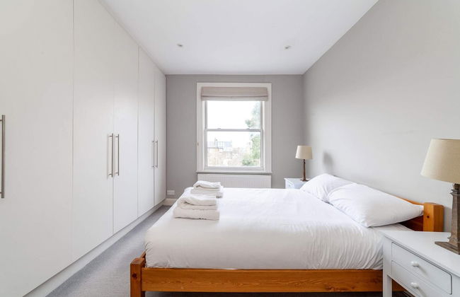 Modern 2-bed Flat in Shepherds Bush - Comfort & Style! - Foto 6