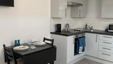 Cosy Studio Apartment in Leigh-on-Sea, Close to Bell Wharf Beach & Adventure Island - Foto 4, stove