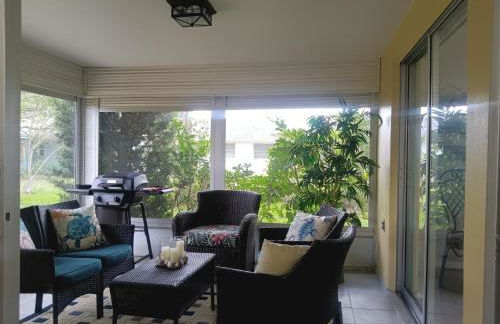 Comfortable Stay- Fully Stocked Home & Coffee Bar- All Essentials Provided - Photo 37