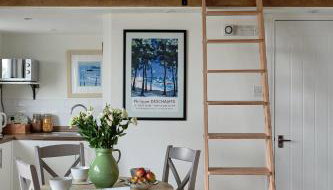 Stunning Cabin with incredible views near Goodwood - Foto 3