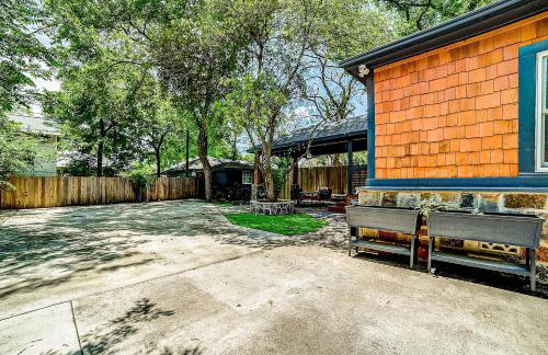 Dog-friendly home with large patio, W/D & central AC - Foto 28