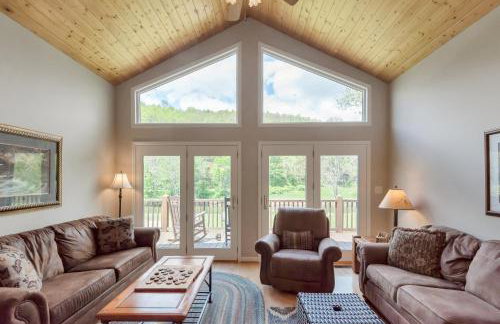 Cozy Cabin Right on the New River in Todd - Easy River Access - Fire Pit - Photo 9