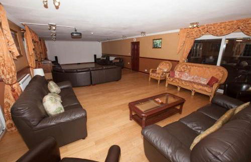 Vijaygardens Mid Walsh Minimum 3 nights stay OR more nights - Foto 2