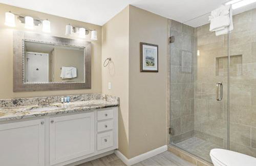 Shoalwater Condos - Photo 38