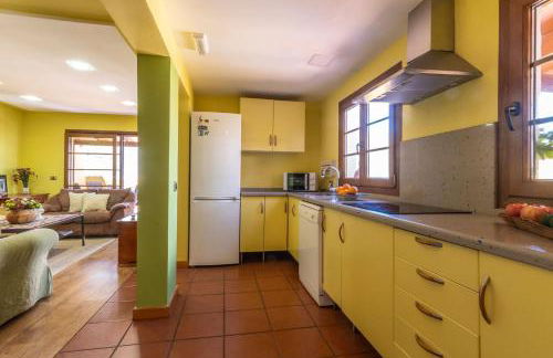 Las Mimosas - Photo 17