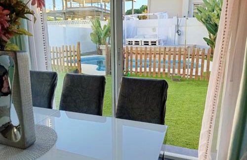 Chalet con jardin privado y calefaccion- ideal para todo el año - Foto 9