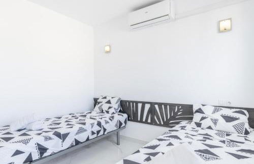 Sol y Sombra - Photo 17