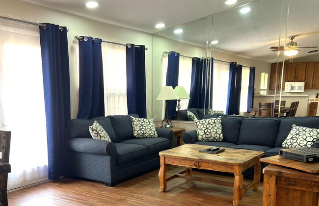 The Shores at Lake Travis - Foto 7