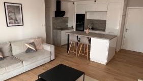 Appartement 2 chambres dans résidence avec piscine et parking - Foto 2