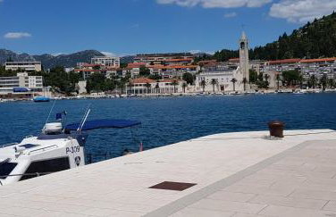 Apartman "Lara" - Foto 1