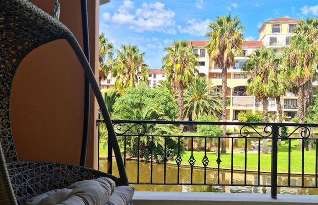 The Island Club by Smart City Stays - Photo 40