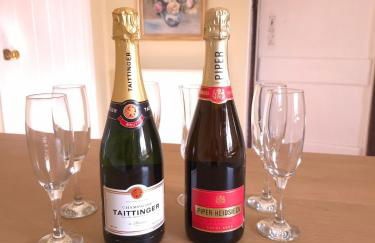 Secluded 16th Century Farmhouse with private grounds - Foto 9