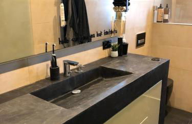 Private Loft with Rooftop & Jacuzzi in City Center - Foto 9