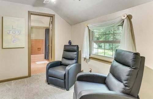 1 Mi to Dtwn Salem Apt with Garage Access! - Foto 16