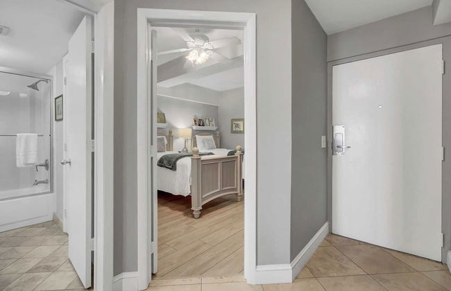 407 A Shipwatch by Avantstay Beach Front Condo w/ Ocean Views - Foto 14