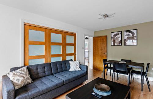 Stylish 2 Bed Bungalow in East Ham, Close to Excel - Foto 17