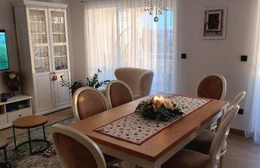 SPLIT VIEW 2 Bedrooms LUXURY APARTMAN 90 m2 - Foto 3