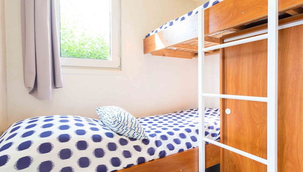 Comfortable Chalet With Dishwasher in Noordwijk near the Sea - Foto 2, Habitación