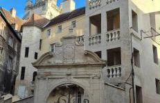 Le salon des voyageurs - Au Cœur de DOLE - Parking GRATUIT à proximité - Foto 26