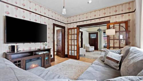 Downtown Gillett Bungalow, Fireplace, 3B, Historic - Foto 2