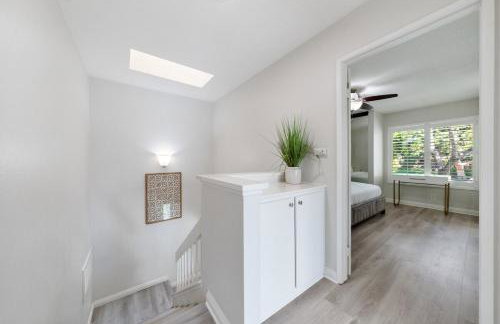 Charming 3BR - Prime Northwood Location - Foto 23