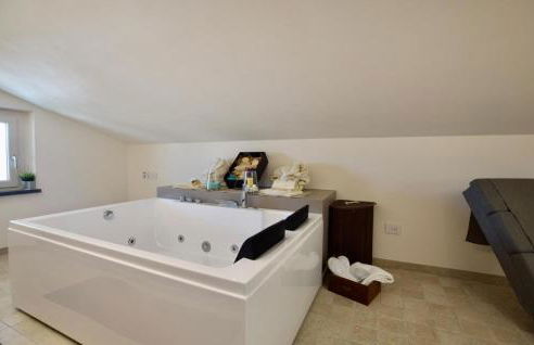 4 Bedroom Gorgeous Home In Massarosa - Foto 58