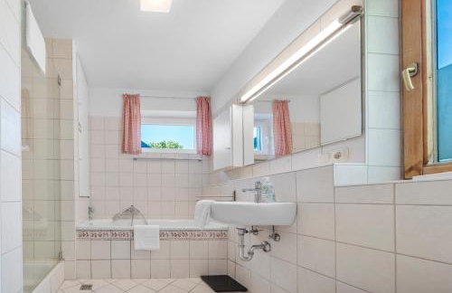 Relaxing 140m2 Holiday Home South of Munich - 25 Min to Center - Fully Equipped - Foto 42