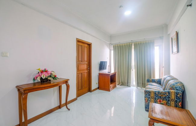 Spacious and Strategic 3BR Kondominium Juanda Apartment - Foto 15