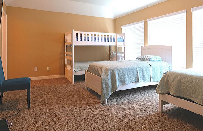 6Bdrm 4.5Bath 8Beds - HOME BIG AS TEXAS - Foto 13