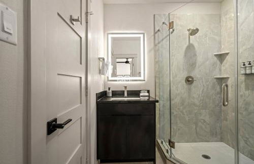 2Linkd Homes | 9BR•All Private Baths | Pool |Gated - Foto 51