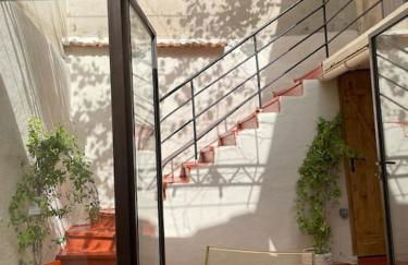 Maison avec patio proche place des Carmes - Foto 1