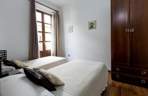 Apartamentos Casa de la Lonja - Photo 11