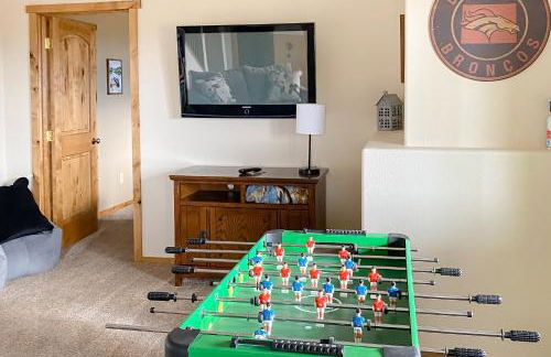 Breathtaking Mtn and Lake Views! Glacier Country Gem - Foto 49