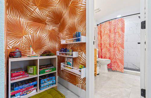 NEW-Heated Pool-Pickleball-Hot Tub-Movie Theater-Game Room-Playset-Basketball-10 Beds - Foto 36