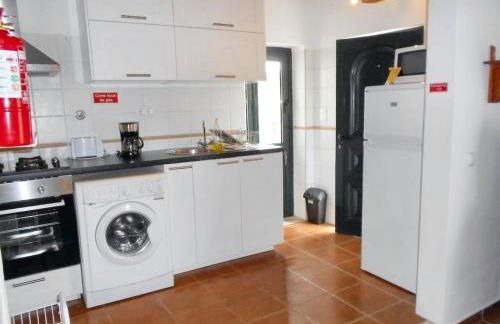 Charming House in Barão de São Miguel - Photo 2